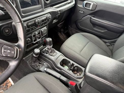 Used 2021 Jeep Wrangler Unlimited Sport image 7