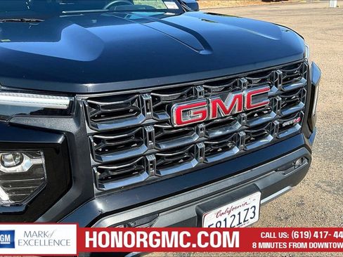 Used 2024 GMC Canyon AT4 AWD/4WD image 33