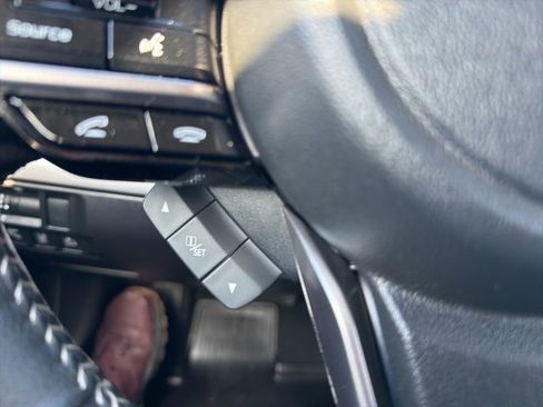 Used 2019 Subaru Legacy 3.6R Limited image 31