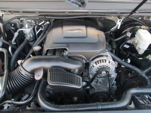 Used 2012 GMC Yukon XL SLT w/ SLT-2 Equipment Package image 25