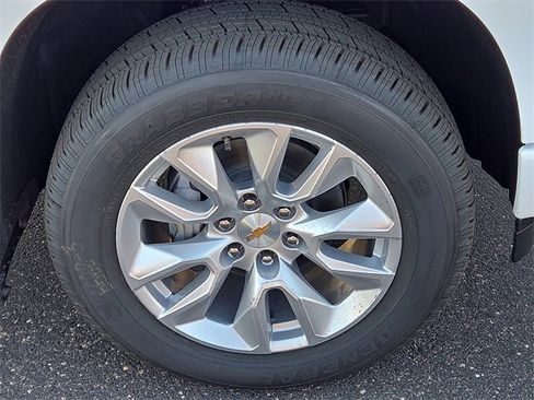 New 2026 Chevrolet Silverado 1500 Custom image 6