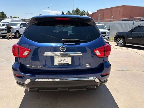 Used 2020 Nissan Pathfinder SL AWD/4WD image 6
