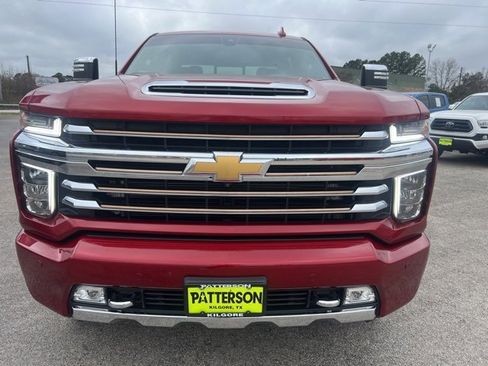 Used 2023 Chevrolet Silverado 2500 High Country image 2