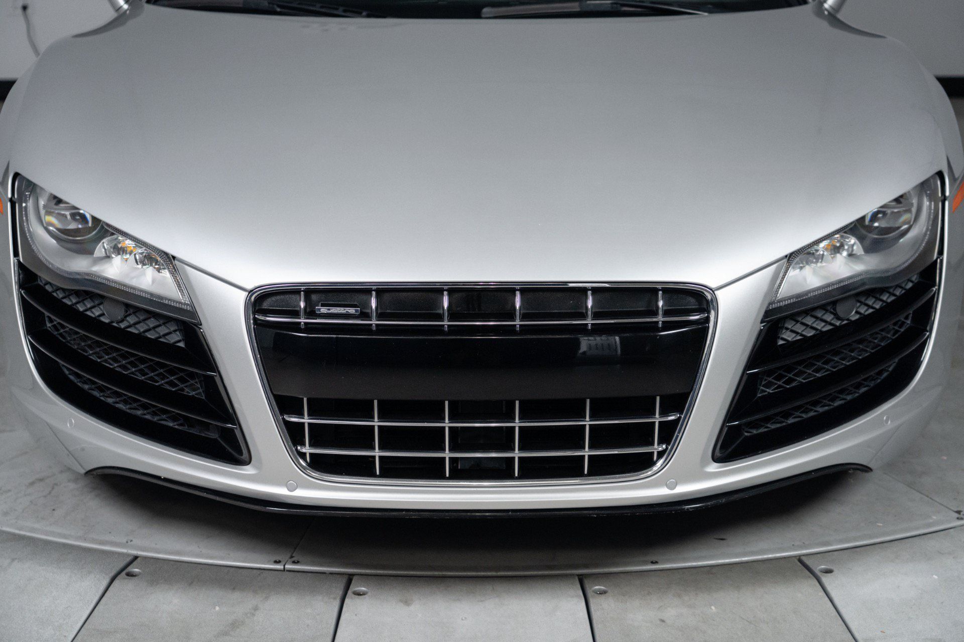 Used 2012 Audi R8 V10 AWD/4WD image 38