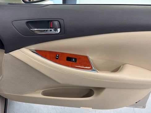 Used 2012 Lexus ES 350 FWD image 24