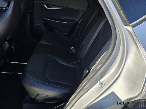 Certified 2022 Kia EV6 Wind image 12