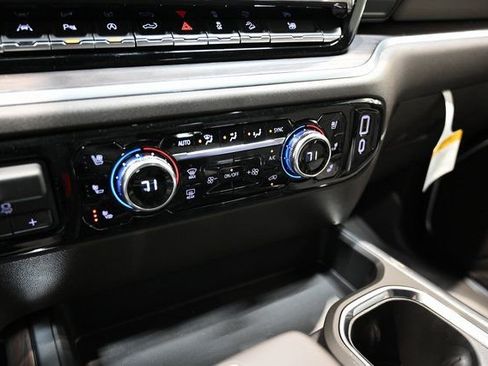 New 2026 GMC Sierra 1500 SLT w/ SLT Premium Plus Package image 20