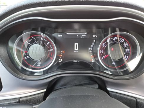 Certified 2022 Dodge Challenger GT RWD image 33