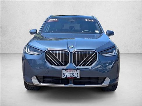 Used 2025 BMW X3 xDrive30i w/ Premium Package AWD/4WD image 2