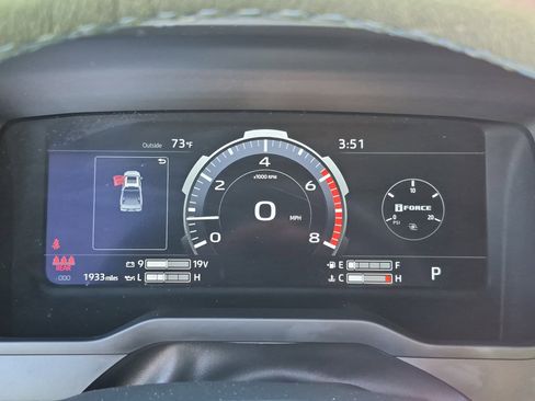 Used 2024 Toyota Tundra Platinum image 25