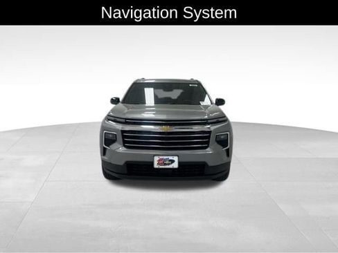 New 2026 Chevrolet Traverse LT AWD/4WD image 2