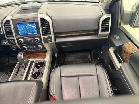 Certified 2020 Ford F150 Lariat w/ Equipment Group 502A Luxury image 28