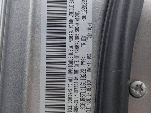 Used 2020 RAM 2500 Laramie image 33