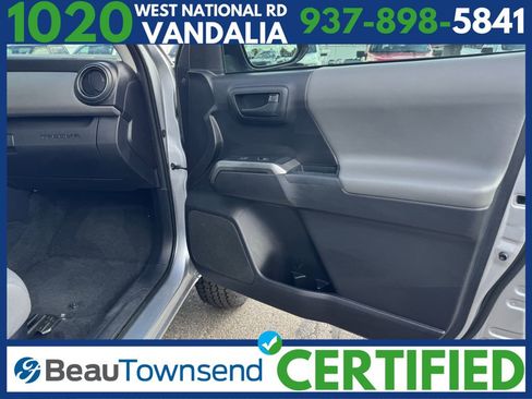 Used 2019 Toyota Tacoma SR5 image 8
