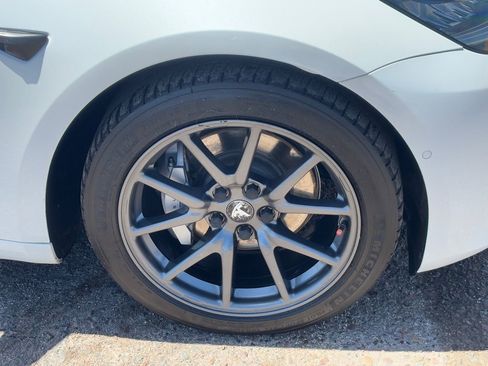 Used 2019 Tesla Model 3 Long Range AWD/4WD image 8