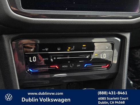 Used 2022 Volkswagen Tiguan SE R-Line FWD image 20