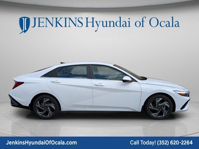 Used 2025 Hyundai Elantra Limited