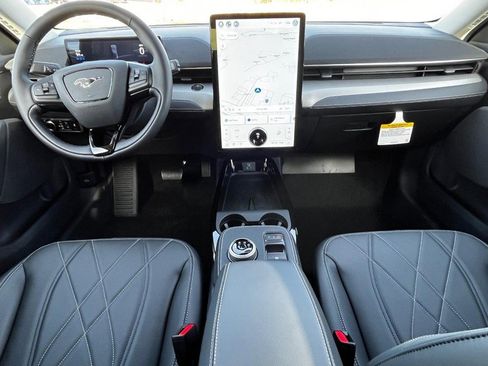 Used 2023 Ford Mustang Mach-E Select w/ Comfort Package Lite image 5