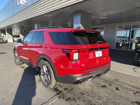 New 2026 Ford Explorer ST w/ Sun And Sound Package image 4
