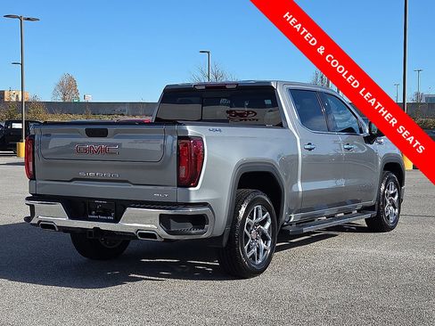 Used 2023 GMC Sierra 1500 SLT w/ SLT Premium Package image 5