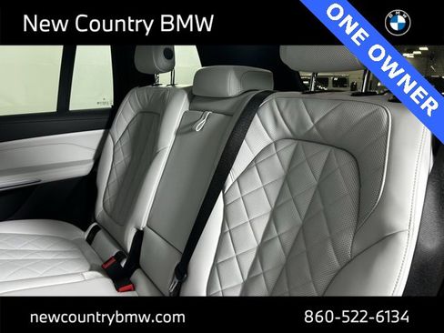 Used 2023 BMW X7 xDrive40i w/ Executive Package image 26