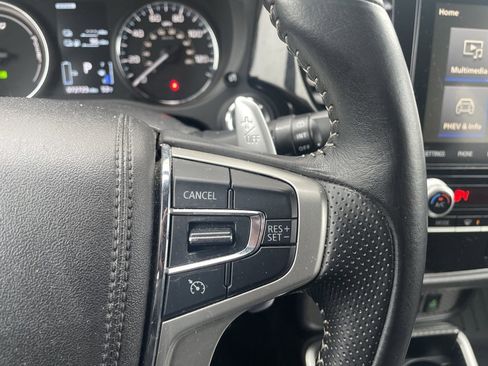 Used 2020 Mitsubishi Outlander SEL image 31