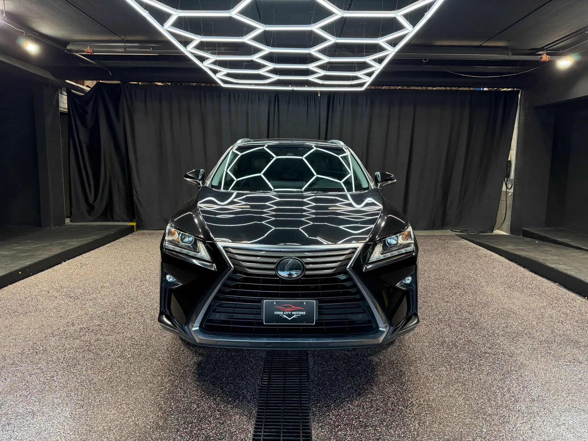 Used 2017 Lexus RX 350 AWD w/ Premium Package image 2