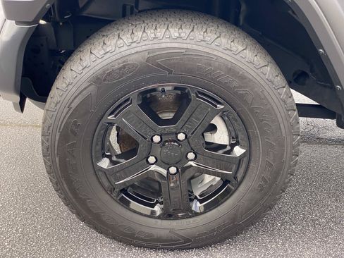 Used 2019 Jeep Wrangler Unlimited Sport S AWD/4WD image 11