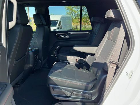 Used 2024 Chevrolet Tahoe RST w/ Luxury Package AWD/4WD image 16