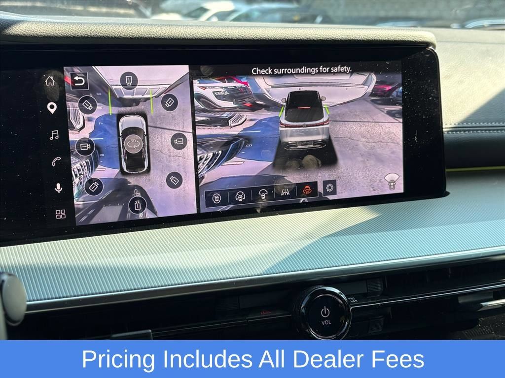 Used 2025 Nissan Murano SL AWD/4WD image 9