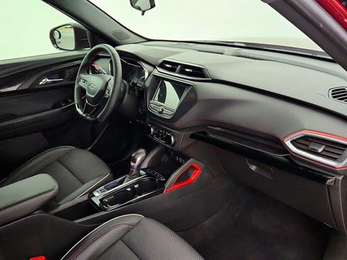 Used 2023 Chevrolet TrailBlazer RS AWD/4WD image 25