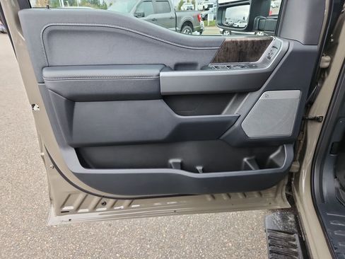 New 2026 Ford F350 Lariat w/ Lariat Premium Package image 13