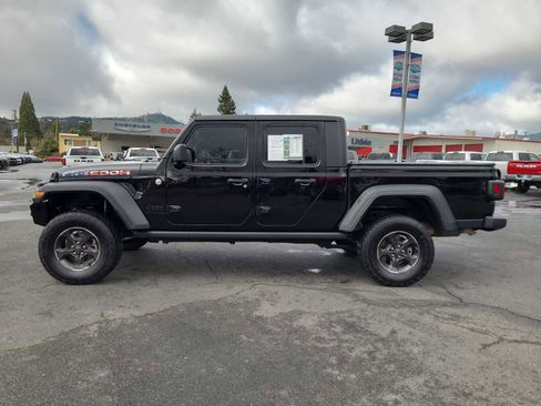 Used 2020 Jeep Gladiator Sport w/ Quick Order Package 24S image 11