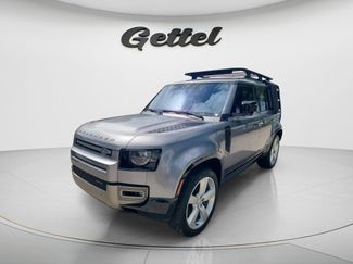 Used 2022 Land Rover Defender 110 X-Dynamic HSE AWD/4WD video 1