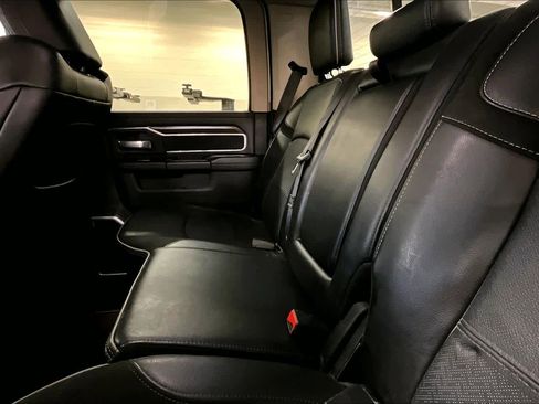 Used 2024 RAM 2500 Laramie image 21