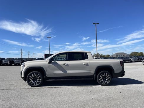 New 2026 GMC Sierra EV Elevation image 4