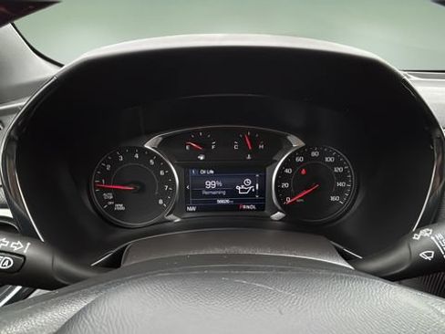 Used 2024 Chevrolet Equinox RS FWD image 15