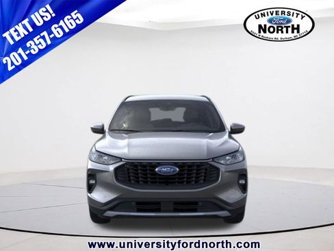 New 2025 Ford Escape SE image 6
