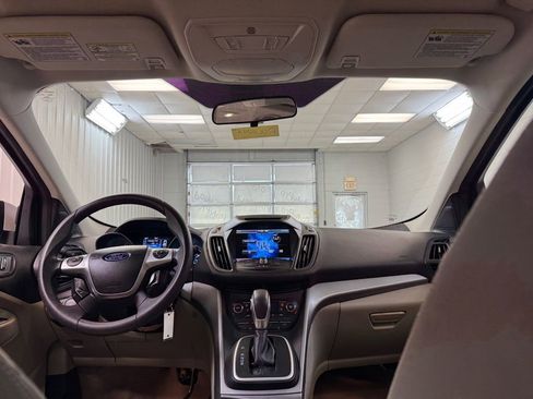 Used 2014 Ford Escape SE w/ Equipment Group 201A image 21