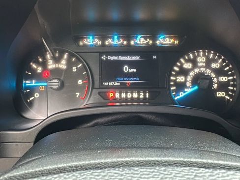 Used 2017 Ford F150 XL w/ Equipment Group 101A Mid AWD/4WD image 13