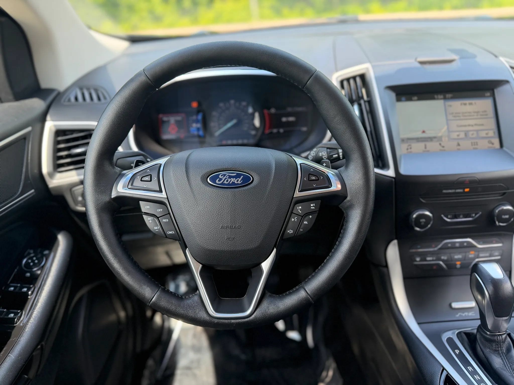 Used 2016 Ford Edge SEL w/ Equipment Group 201A AWD/4WD image 24