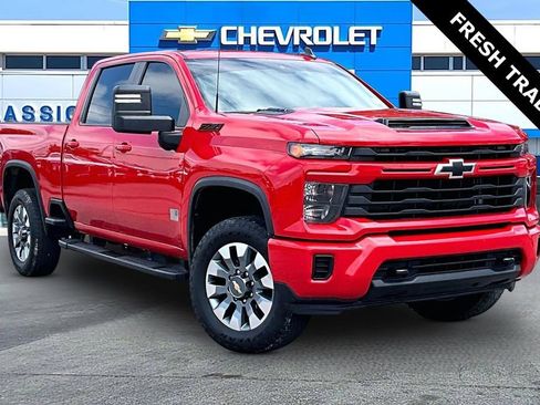 Used 2024 Chevrolet Silverado 2500 LT AWD/4WD image 1