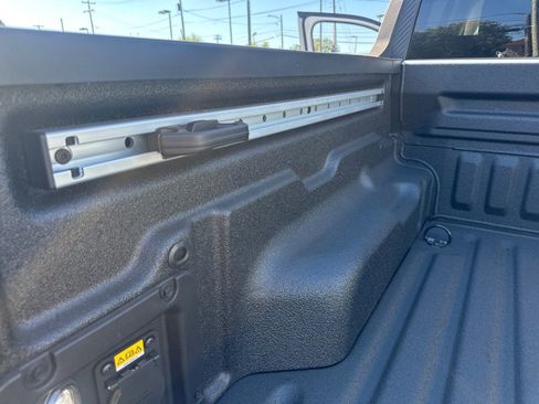 New 2025 Ford Maverick Lariat w/ Black Appearance Package image 42