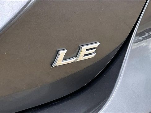 Used 2023 Toyota Camry LE FWD image 8