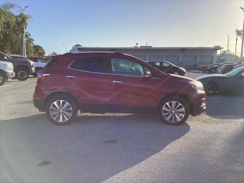Used 2018 Buick Encore Preferred image 12