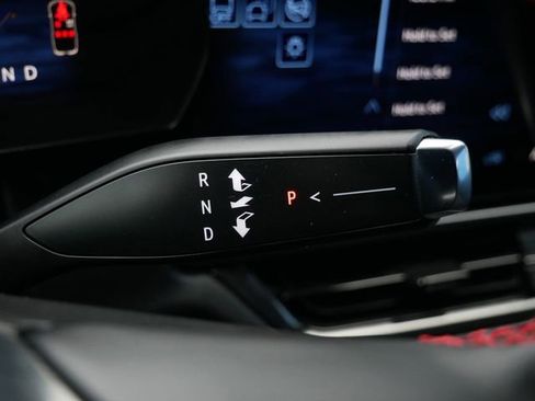 Used 2024 Chevrolet Equinox EV RS AWD/4WD image 19
