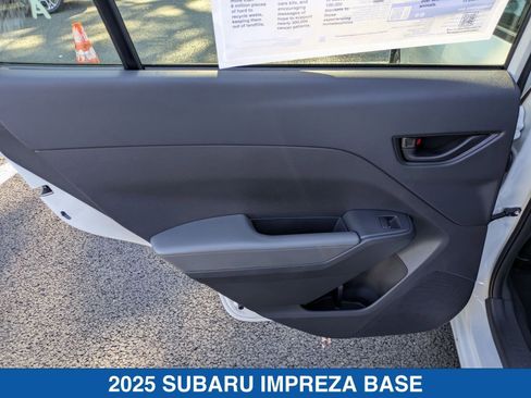 Certified 2025 Subaru Impreza 2.0i image 27