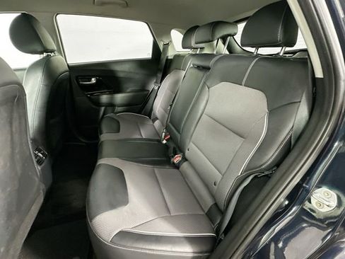 Used 2022 Kia Niro EX w/ Cold Weather Package image 26