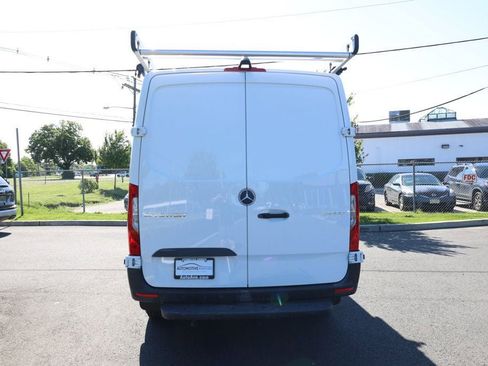 Used 2023 Mercedes-Benz Sprinter 2500 image 4