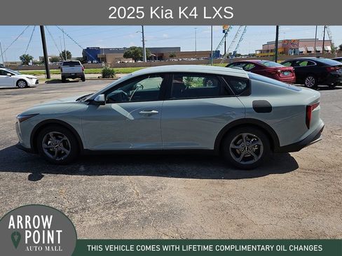 Used 2025 Kia K4 FWD image 7